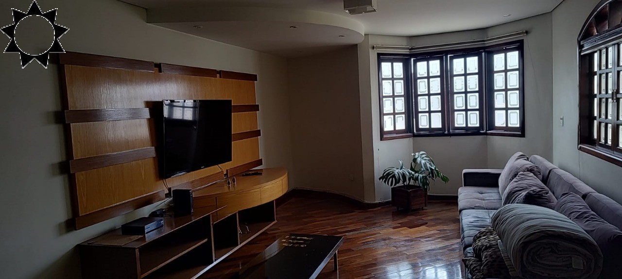 Casa à venda com 3 quartos, 212m² - Foto 12