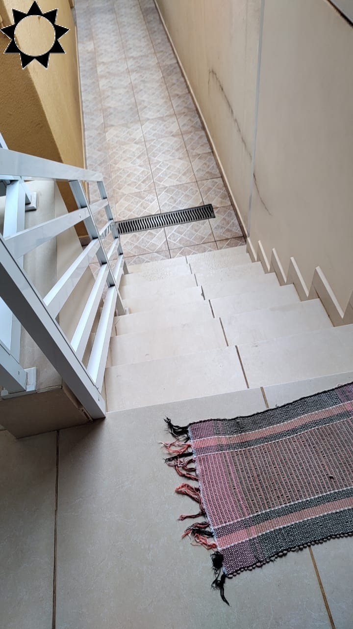 Casa à venda com 3 quartos, 188m² - Foto 5