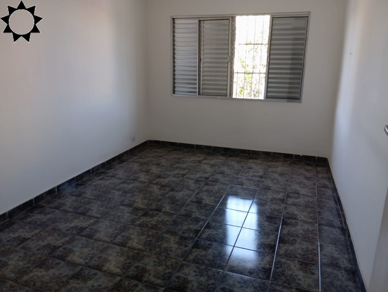 Casa à venda com 3 quartos, 144m² - Foto 8