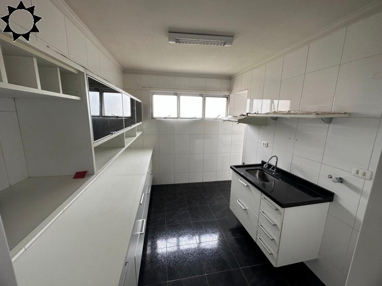 Apartamento à venda com 3 quartos, 65m² - Foto 4