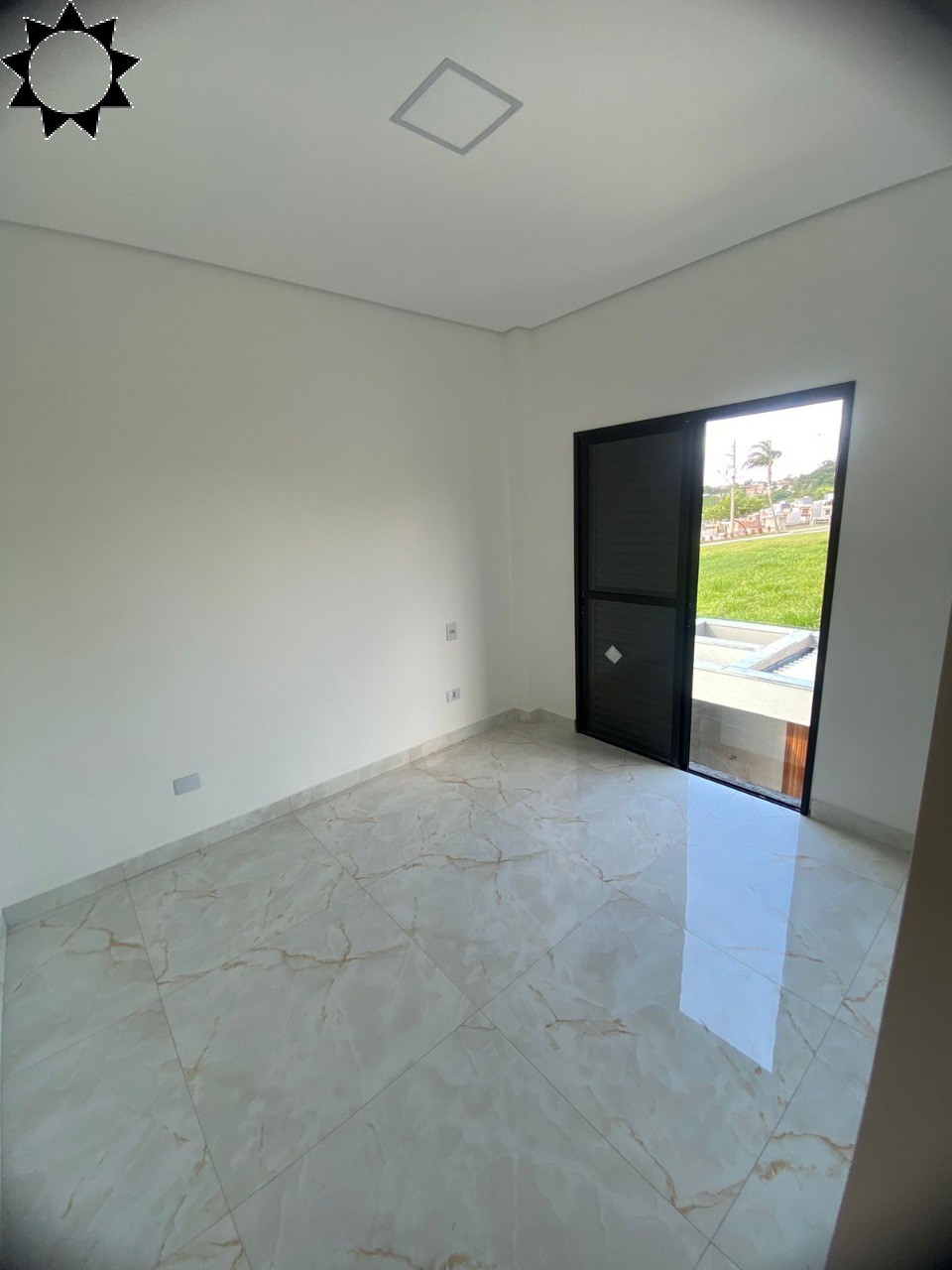 Casa à venda com 3 quartos, 143m² - Foto 14