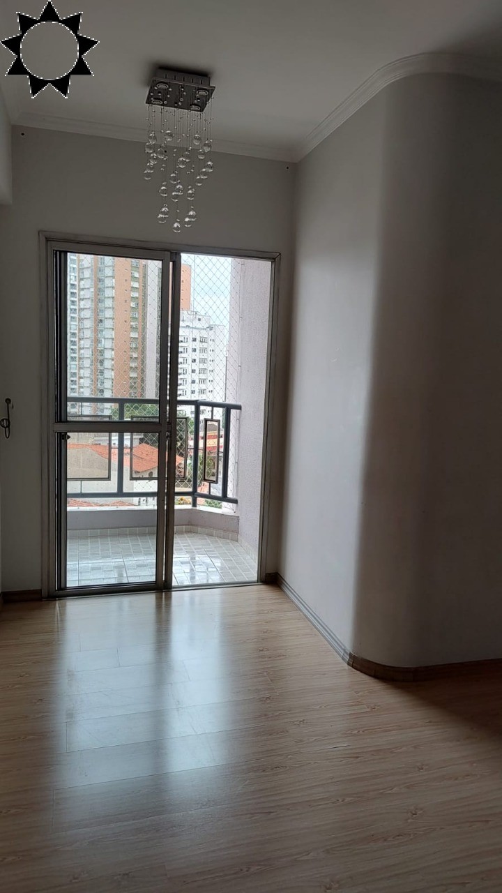 Apartamento à venda com 3 quartos, 76m² - Foto 1