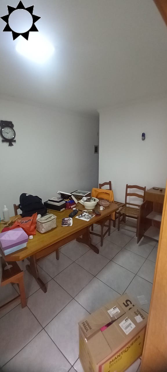 Casa à venda com 2 quartos, 110m² - Foto 15