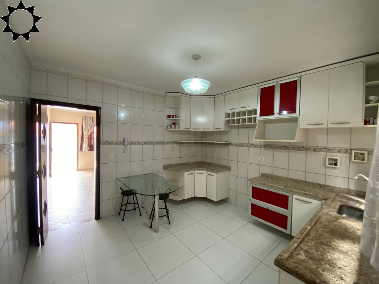 Casa à venda com 2 quartos, 97m² - Foto 14