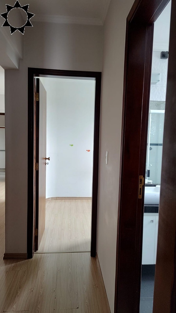 Apartamento à venda com 3 quartos, 76m² - Foto 7