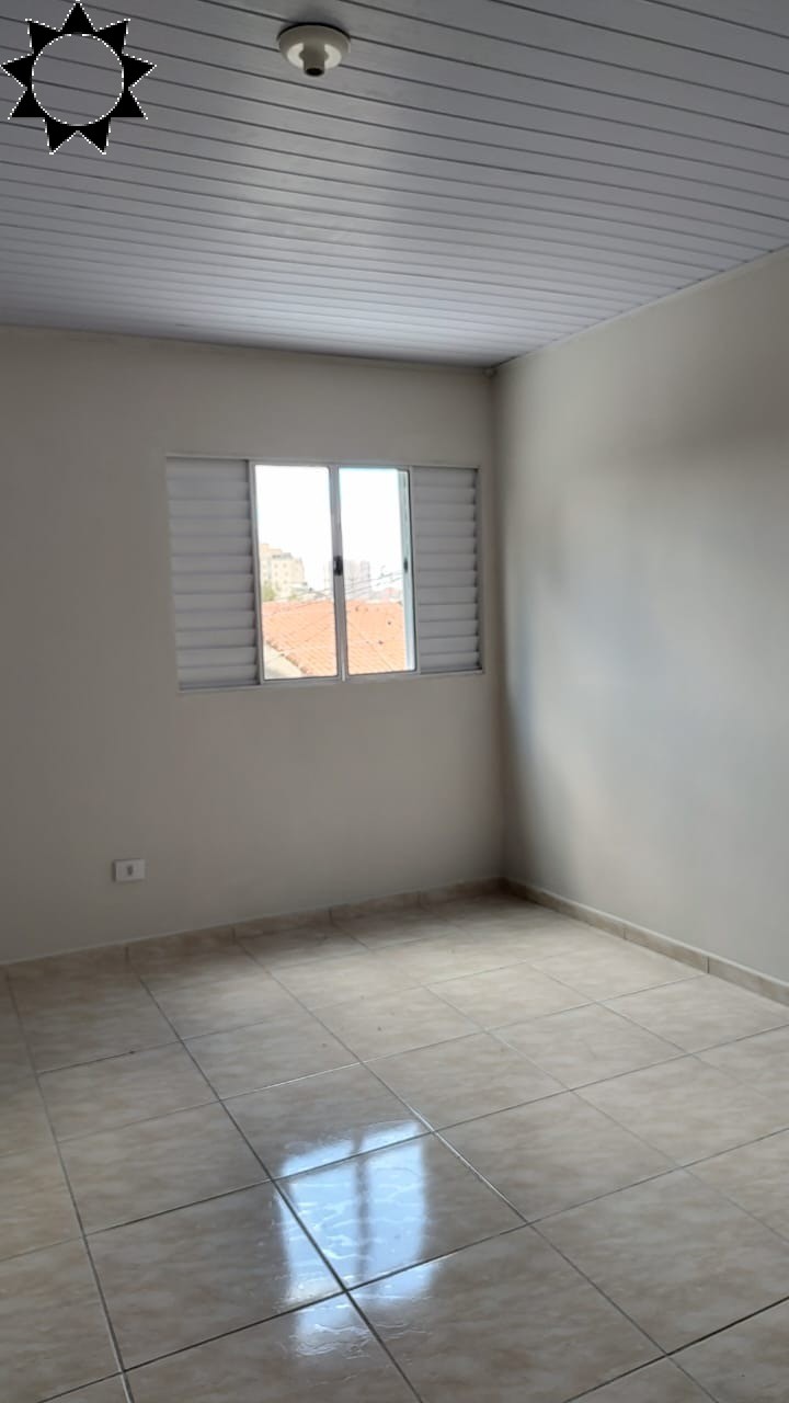 Casa à venda com 4 quartos, 230m² - Foto 5