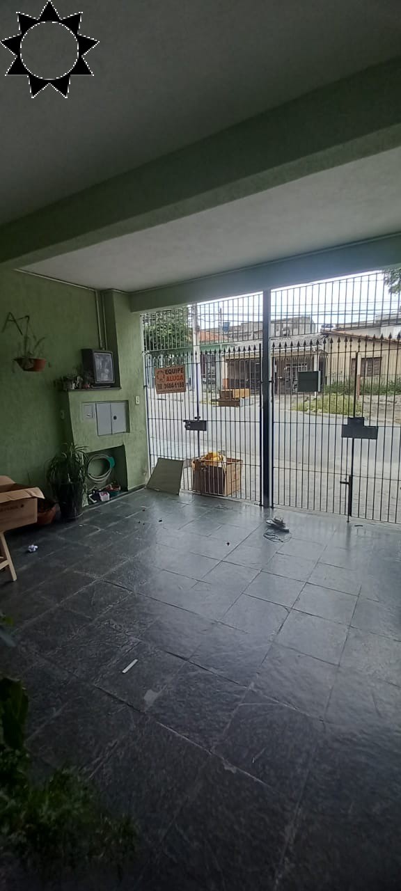 Casa à venda com 2 quartos, 110m² - Foto 4