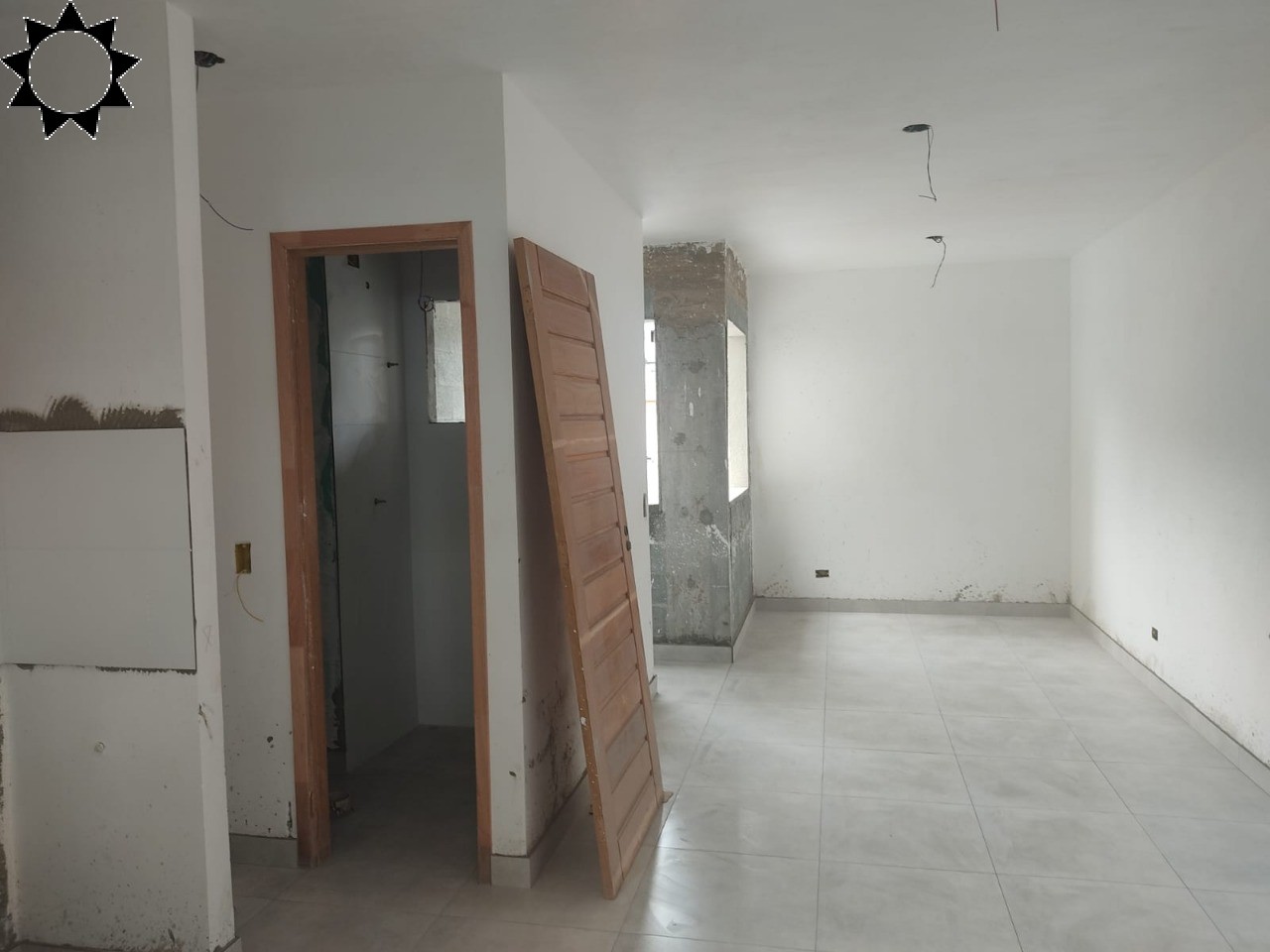 Apartamento à venda com 1 quarto, 28m² - Foto 1