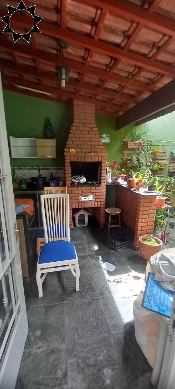 Casa à venda com 2 quartos, 110m² - Foto 19