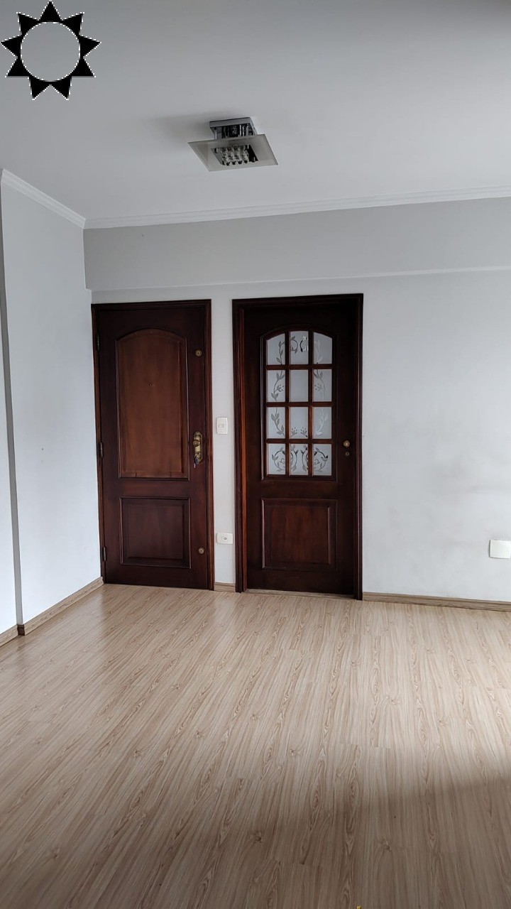 Apartamento à venda com 3 quartos, 76m² - Foto 8