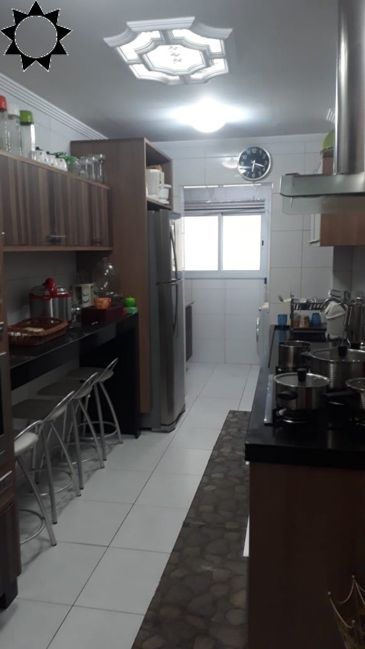 Apartamento à venda com 3 quartos, 120m² - Foto 3