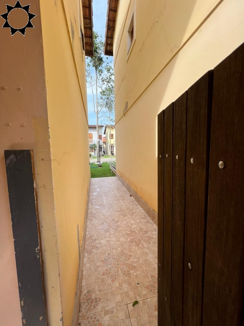 Casa à venda com 3 quartos, 89m² - Foto 4