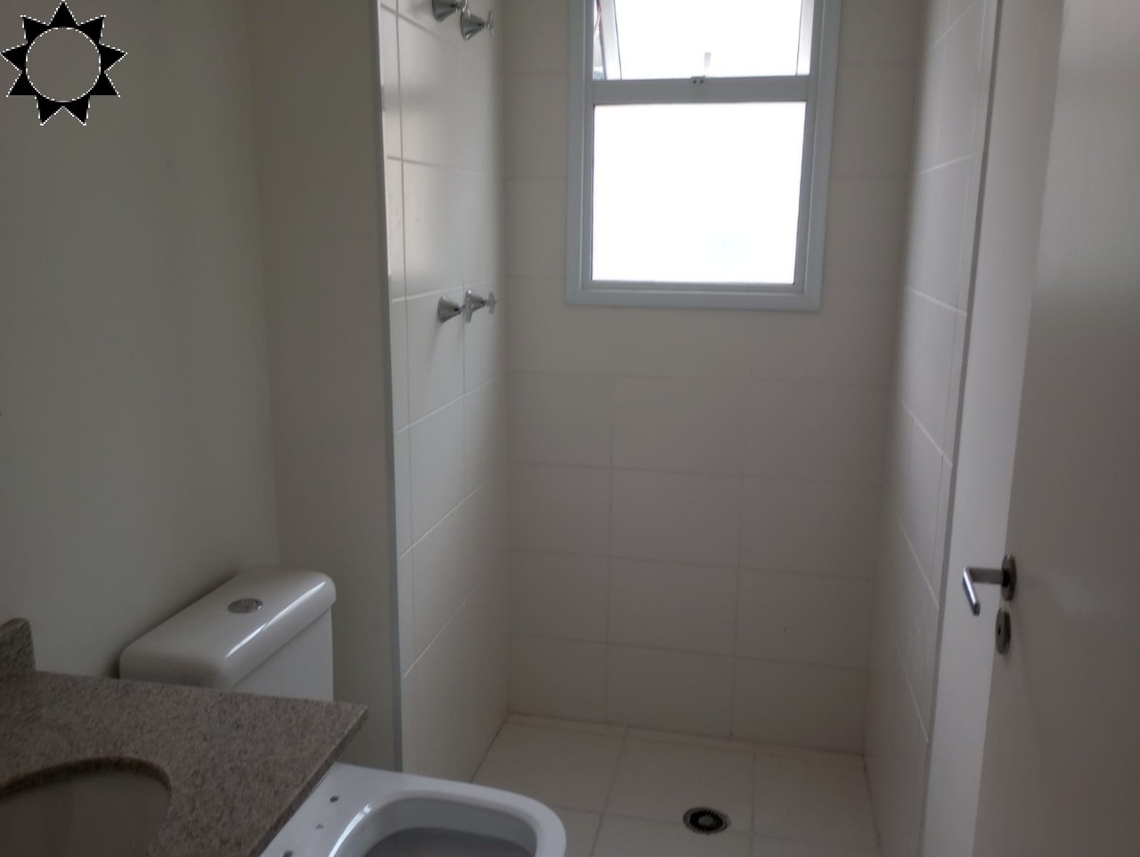 Apartamento à venda com 2 quartos, 75m² - Foto 21