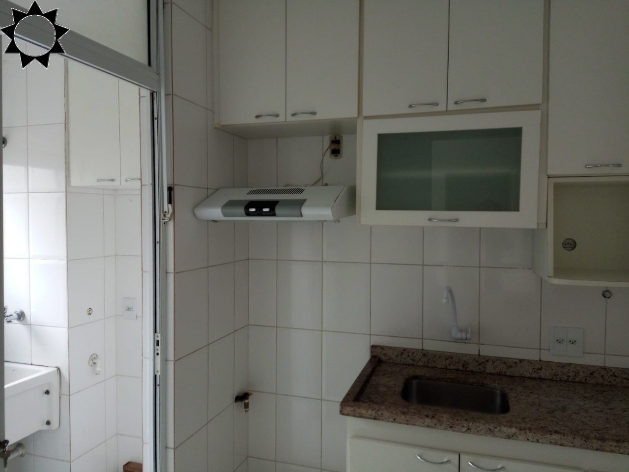 Apartamento à venda com 2 quartos, 68m² - Foto 25