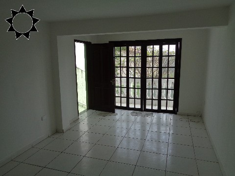 Casa à venda com 9 quartos, 660m² - Foto 2