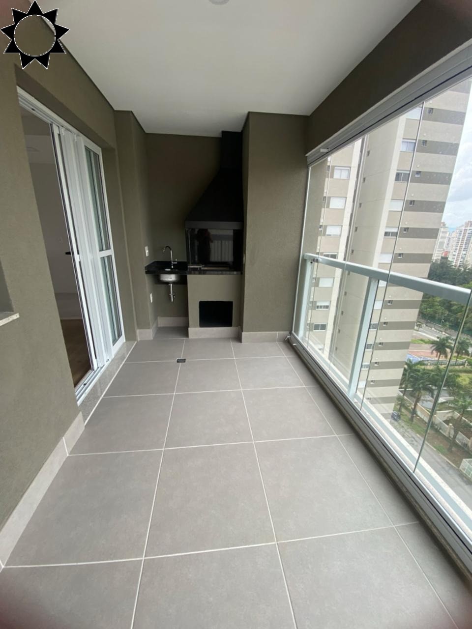 Apartamento à venda com 3 quartos, 88m² - Foto 3