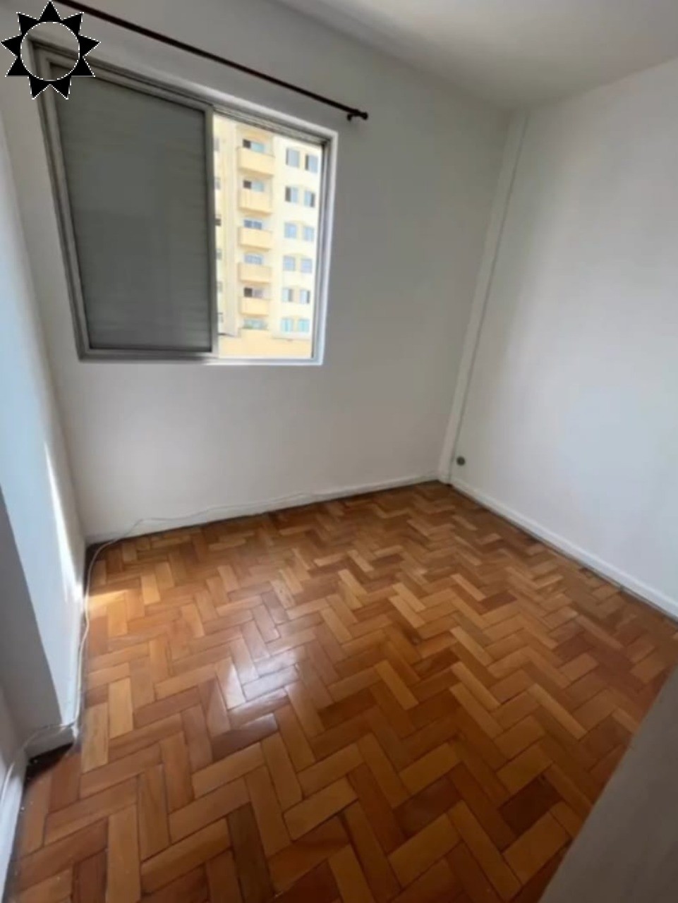 Apartamento à venda com 3 quartos, 80m² - Foto 4