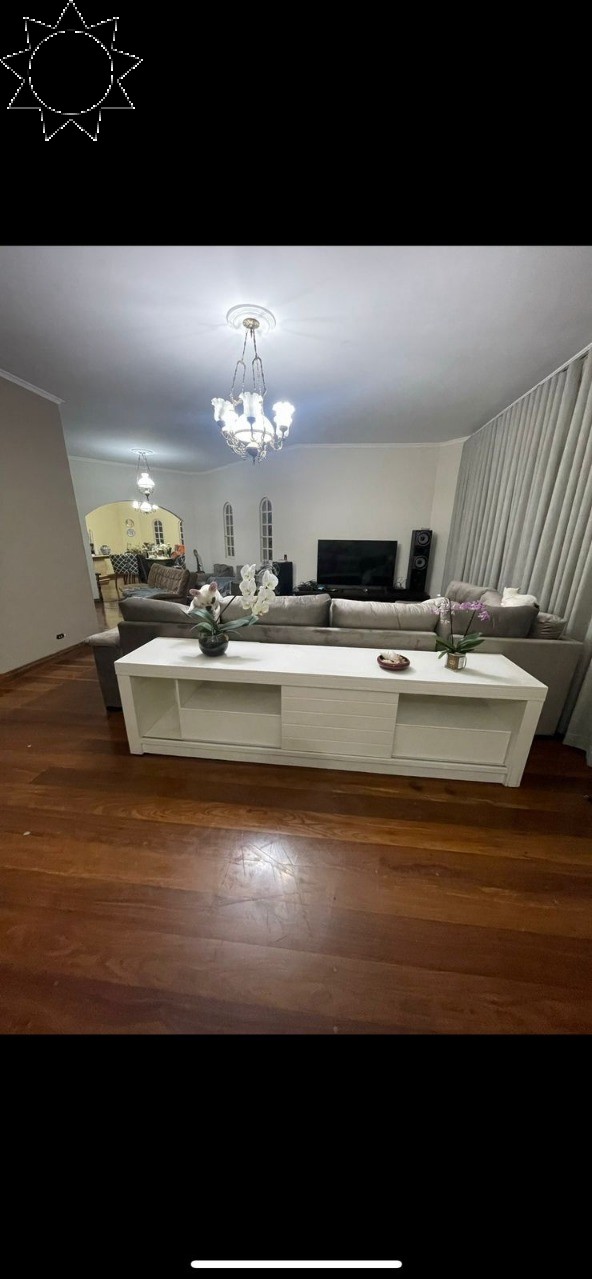 Casa à venda com 4 quartos, 330m² - Foto 5