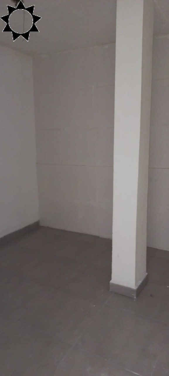 Casa à venda com 6 quartos, 300m² - Foto 5