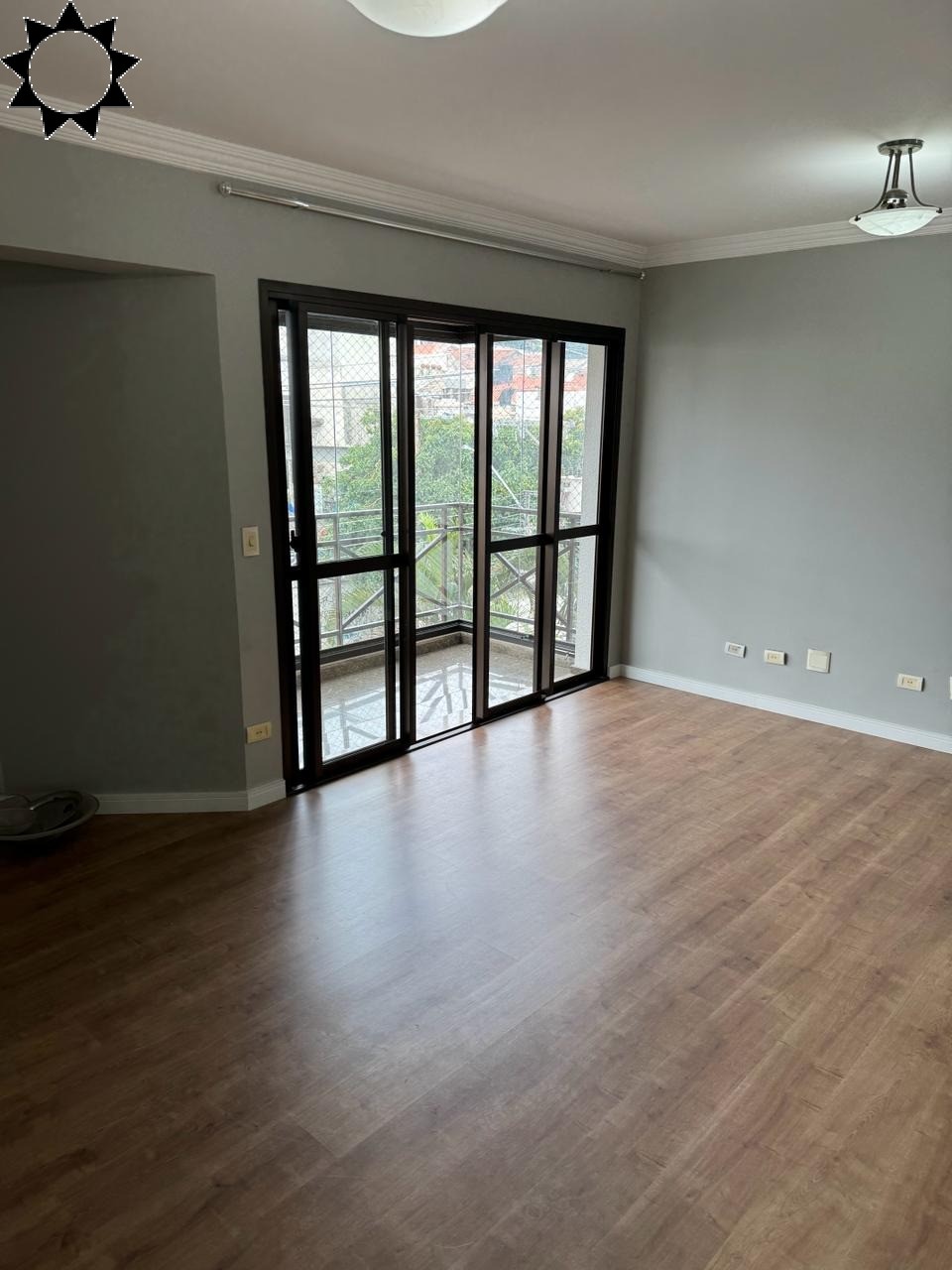 Apartamento à venda com 4 quartos, 120m² - Foto 1