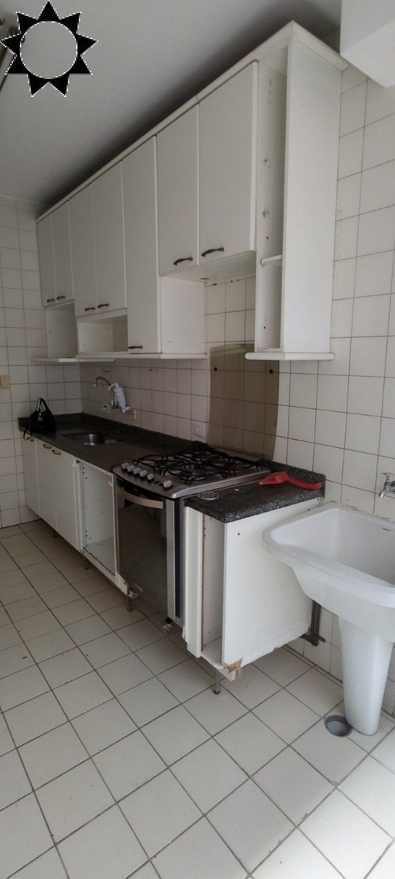 Apartamento à venda com 2 quartos, 74m² - Foto 4