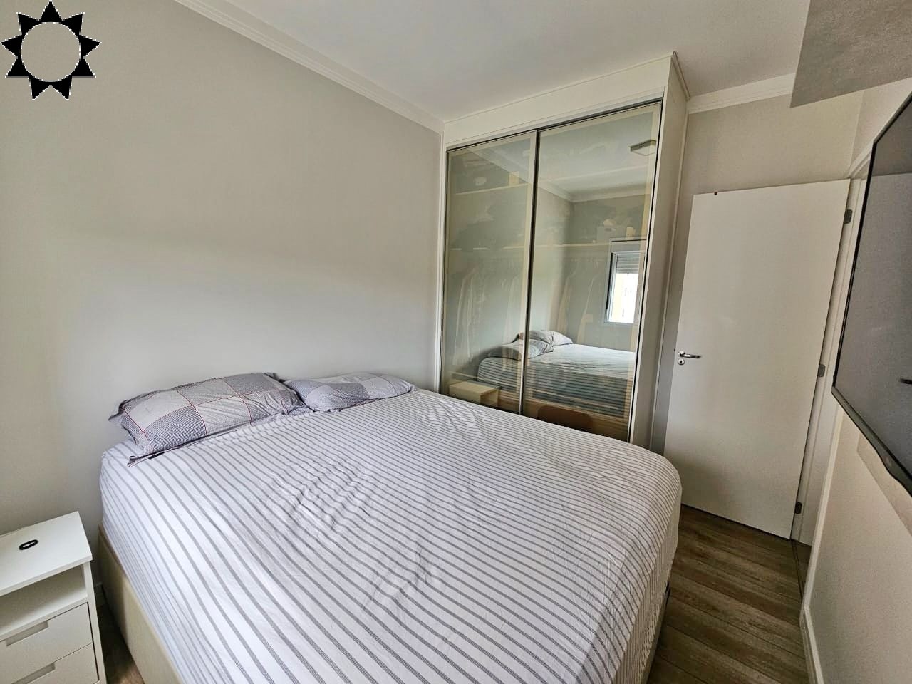 Apartamento à venda com 2 quartos, 53m² - Foto 3