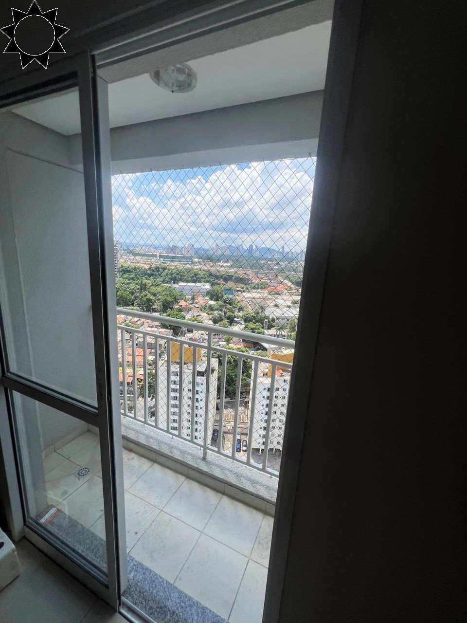 Apartamento à venda com 2 quartos, 57m² - Foto 2