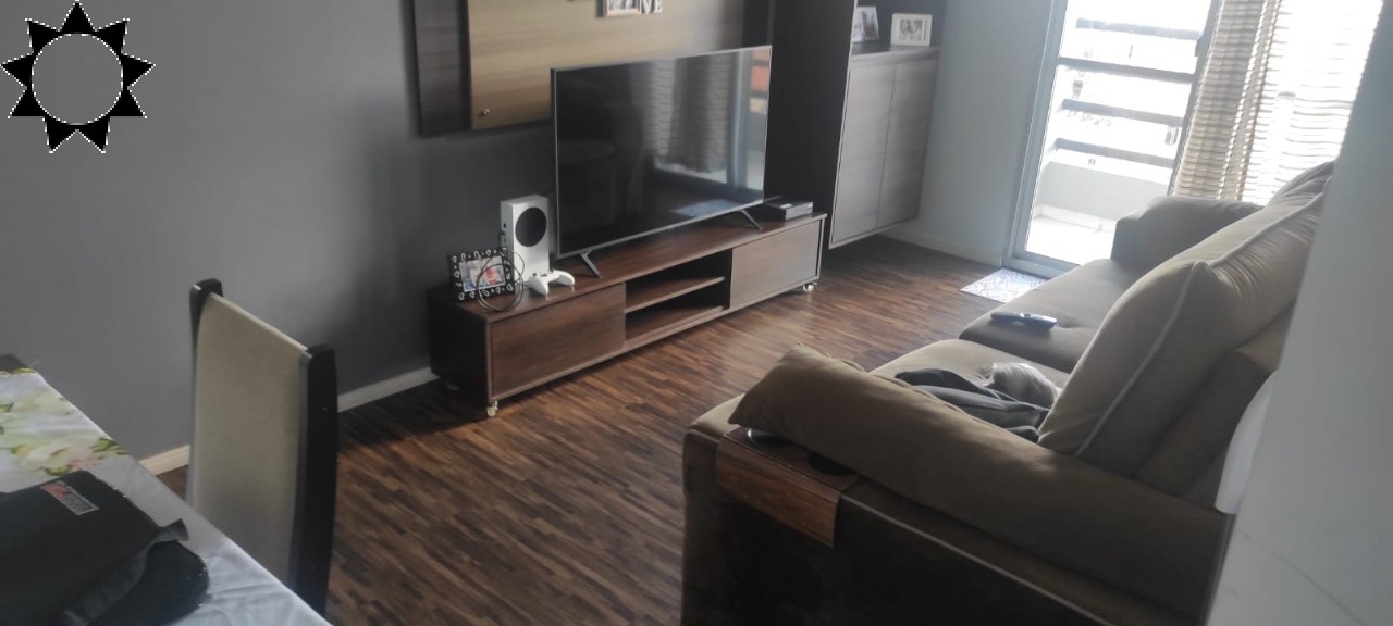 Apartamento à venda com 2 quartos, 56m² - Foto 1