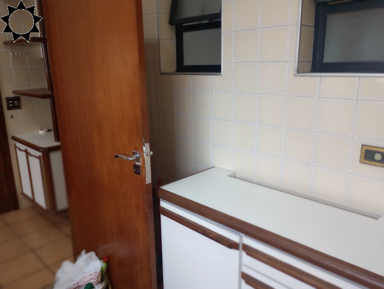 Apartamento à venda com 4 quartos, 190m² - Foto 11