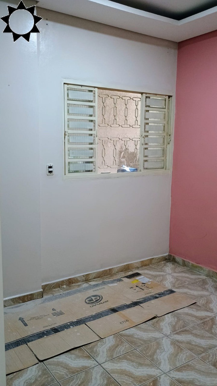 Casa à venda com 4 quartos, 100m² - Foto 16