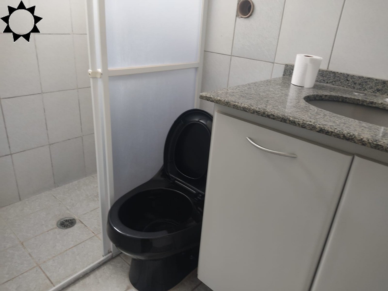 Casa à venda com 6 quartos, 280m² - Foto 11