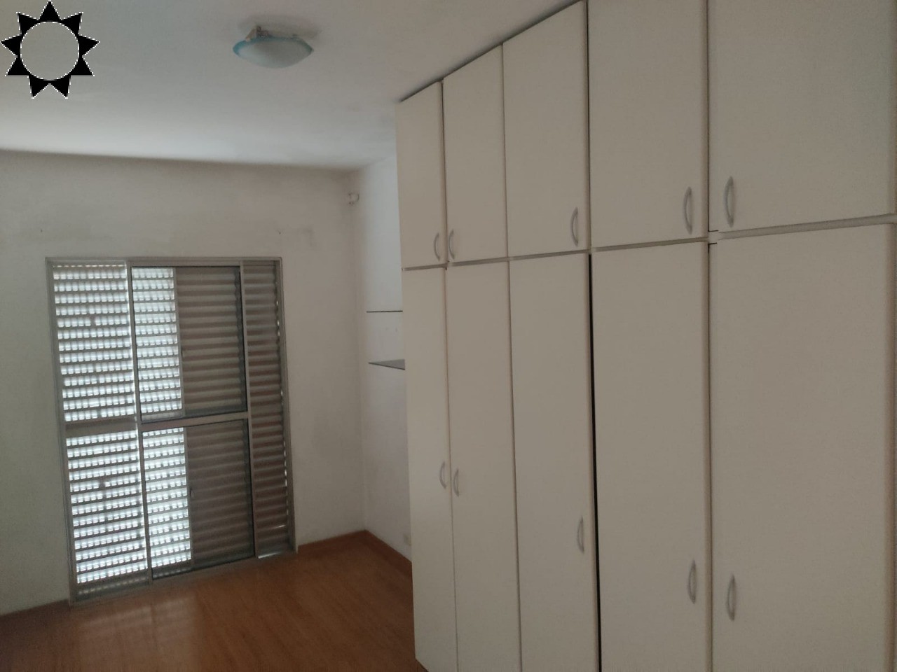 Casa à venda com 6 quartos, 280m² - Foto 16