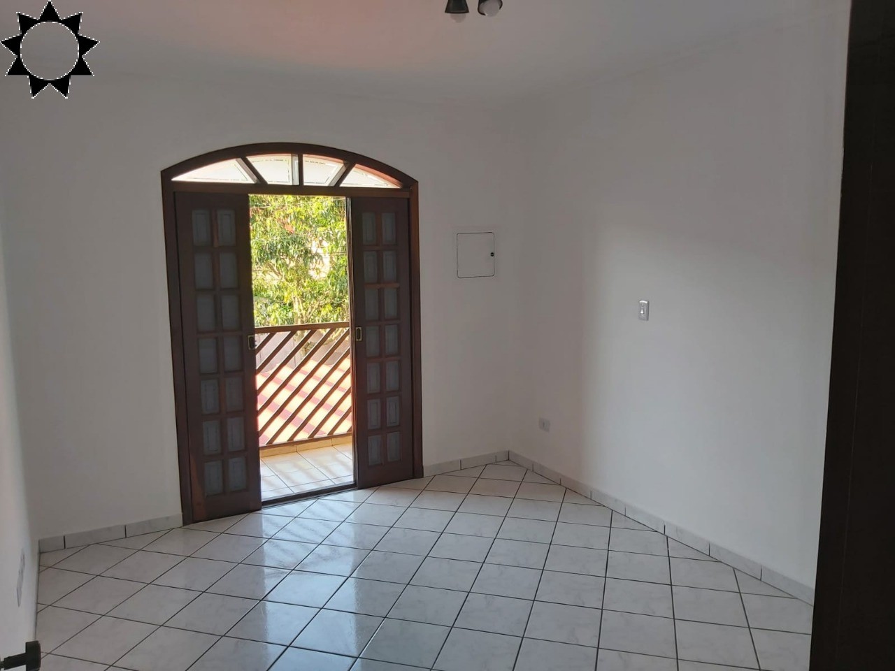 Casa à venda e aluguel com 3 quartos, 154m² - Foto 8