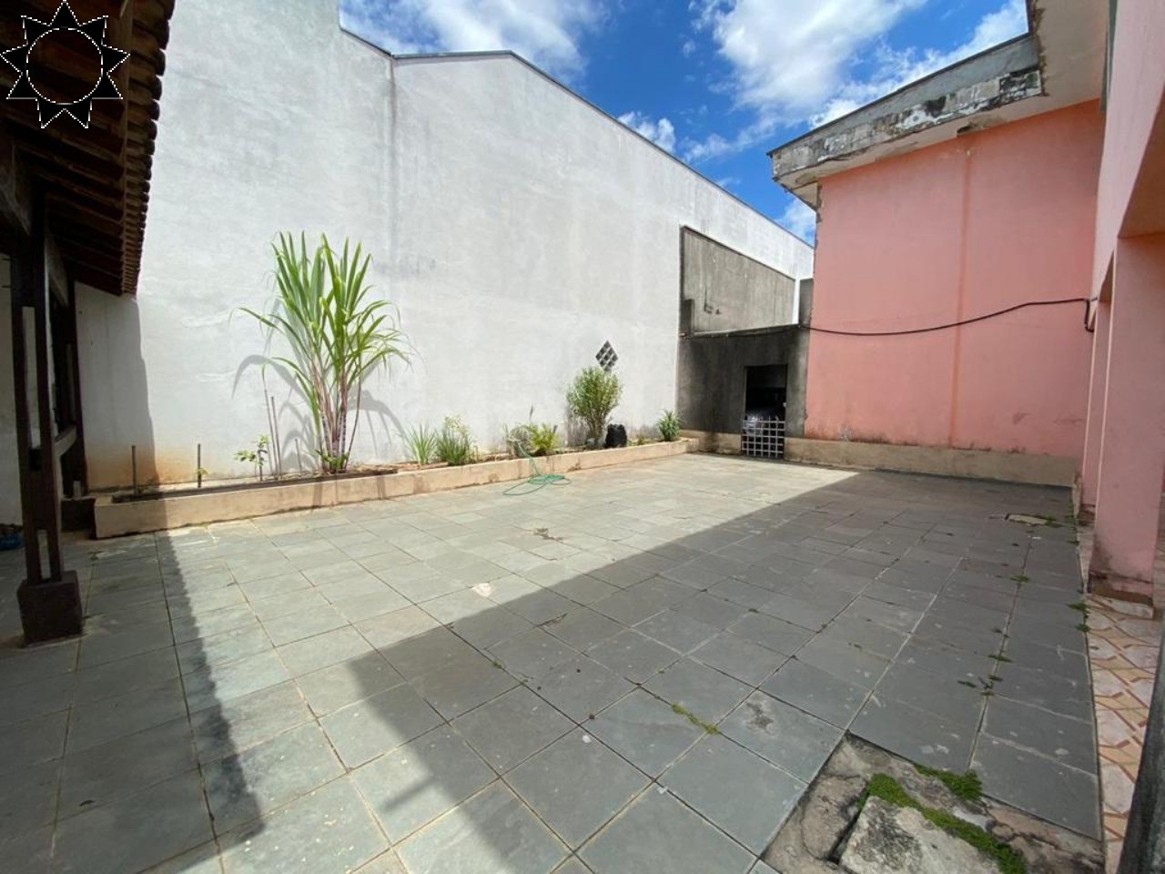 Casa à venda com 6 quartos, 500m² - Foto 12