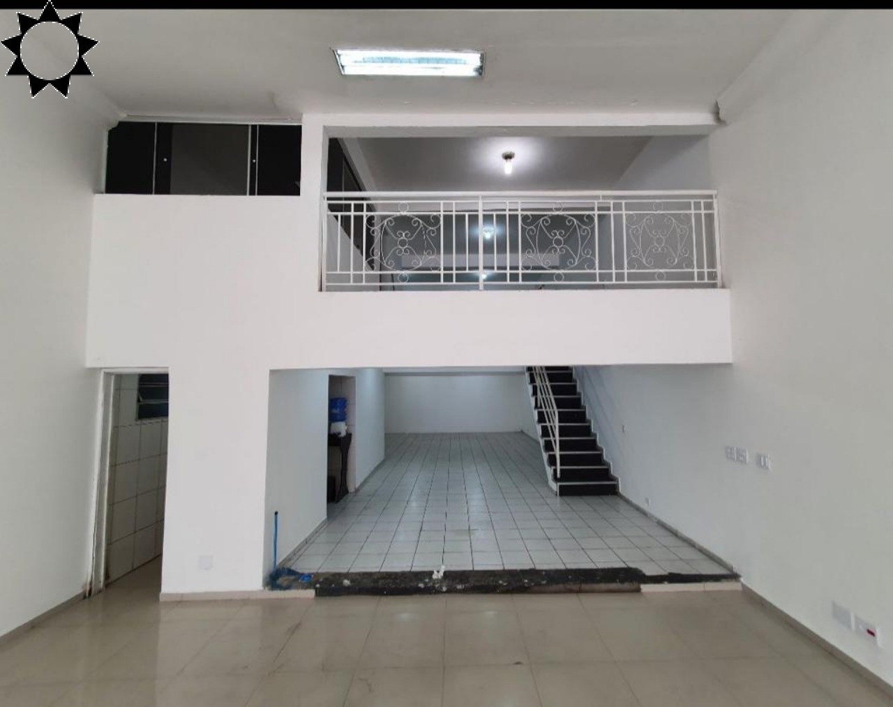 Depósito-Galpão-Armazém à venda e aluguel, 801m² - Foto 4