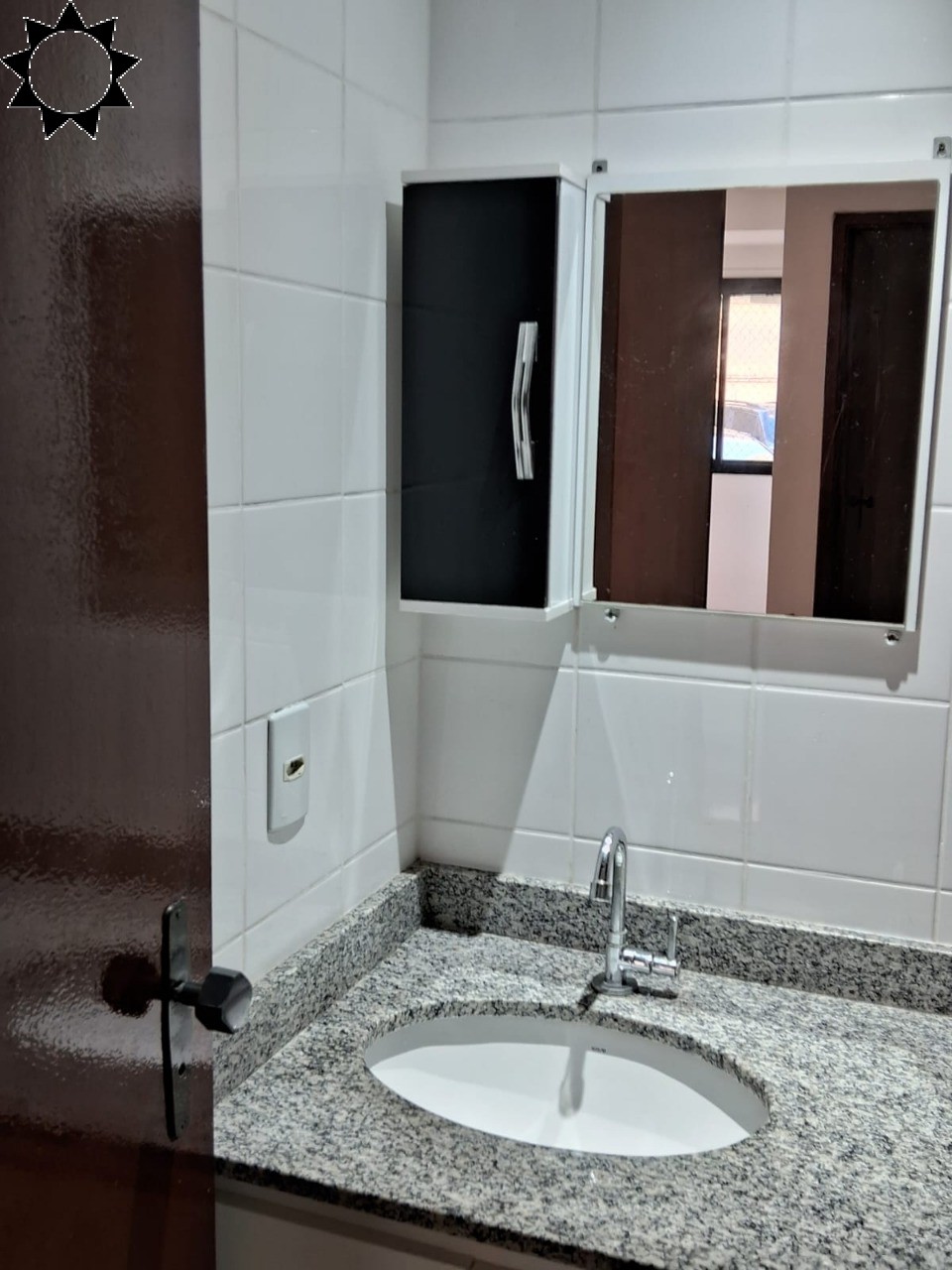 Apartamento à venda com 2 quartos, 61m² - Foto 3