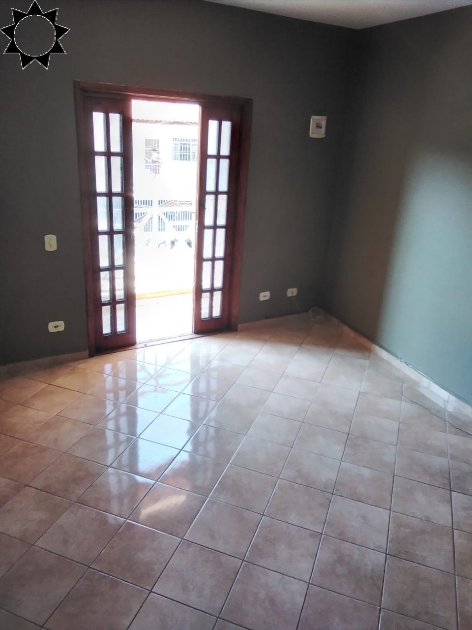 Casa à venda com 2 quartos, 80m² - Foto 14