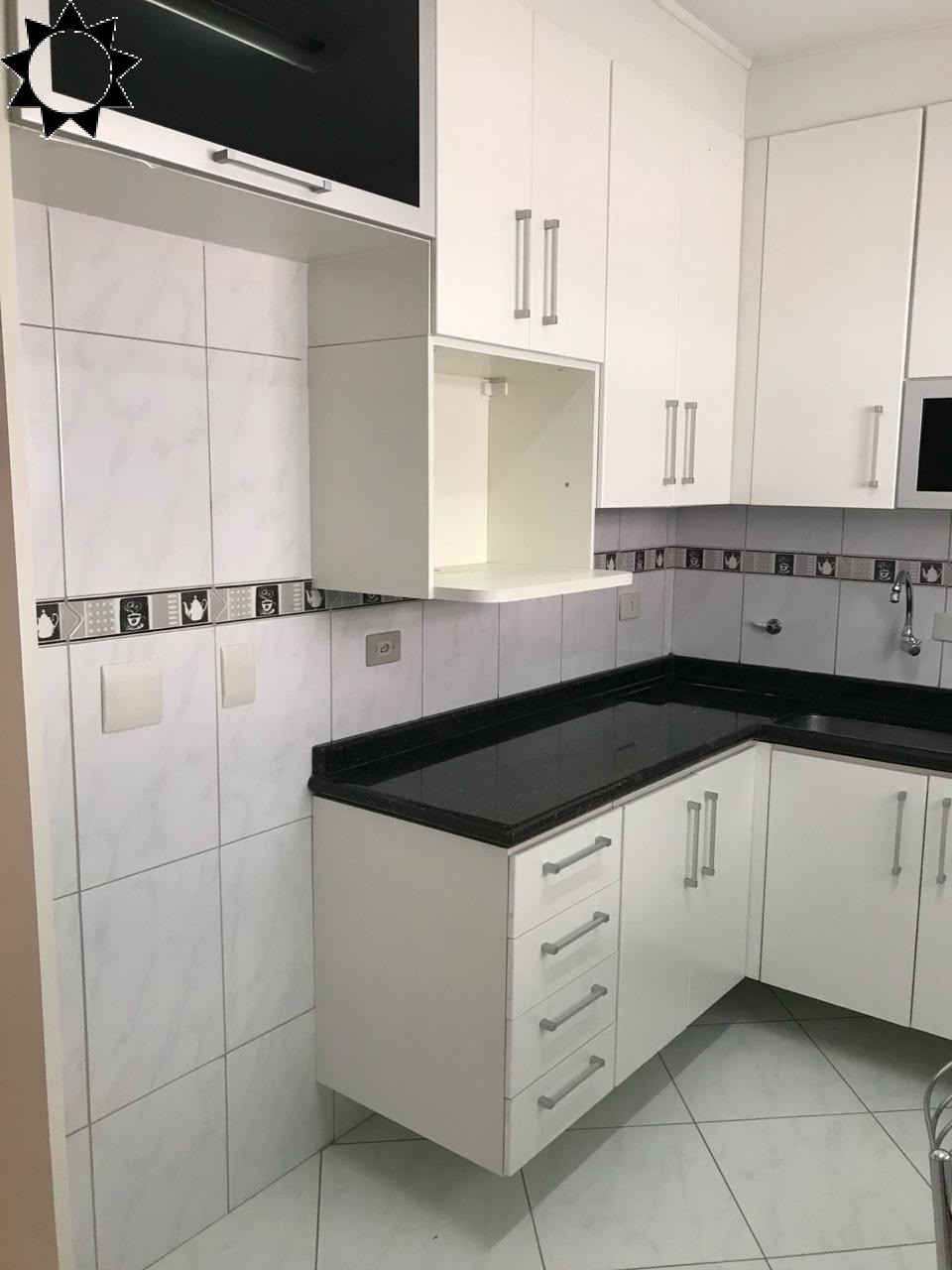 Apartamento à venda com 2 quartos, 68m² - Foto 10