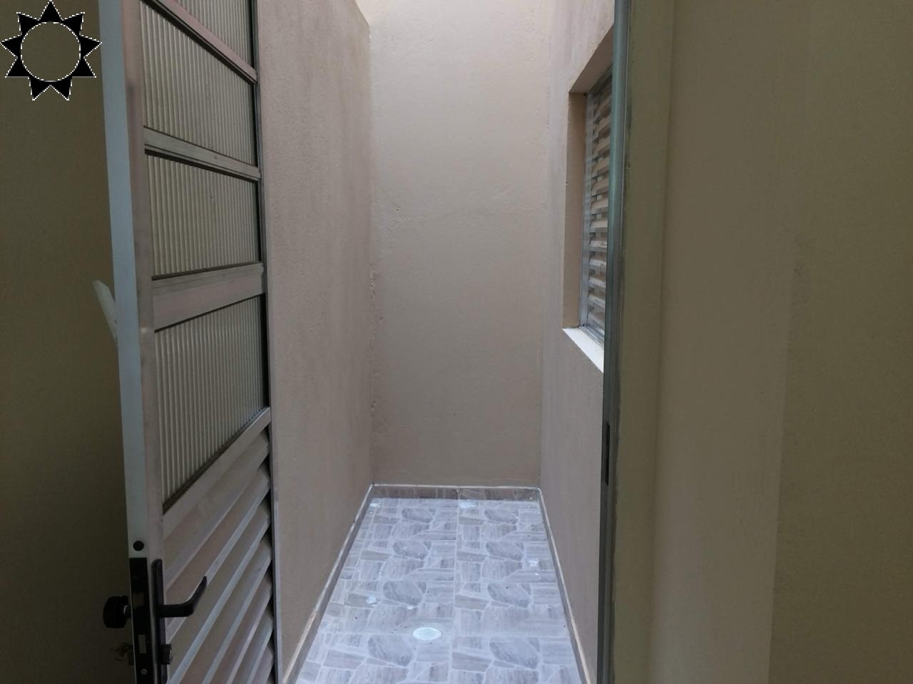 Casa à venda com 10 quartos, 230m² - Foto 11