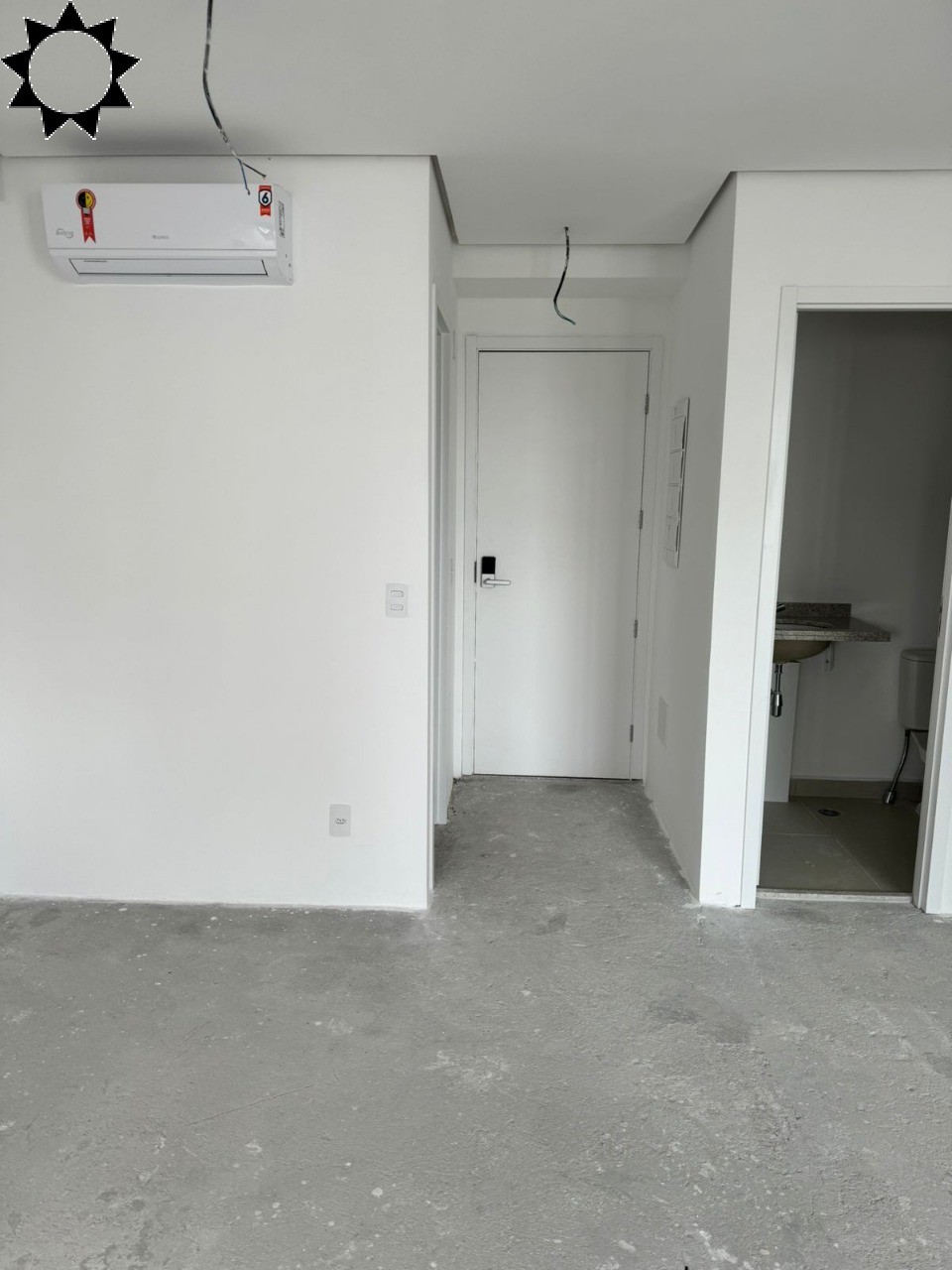 Apartamento à venda com 1 quarto, 38m² - Foto 2