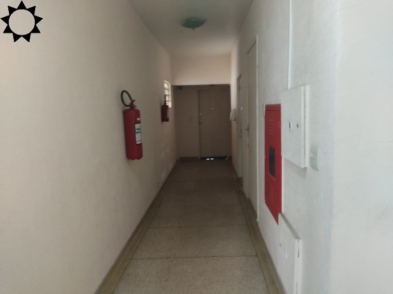 Apartamento à venda e aluguel com 3 quartos, 180m² - Foto 2