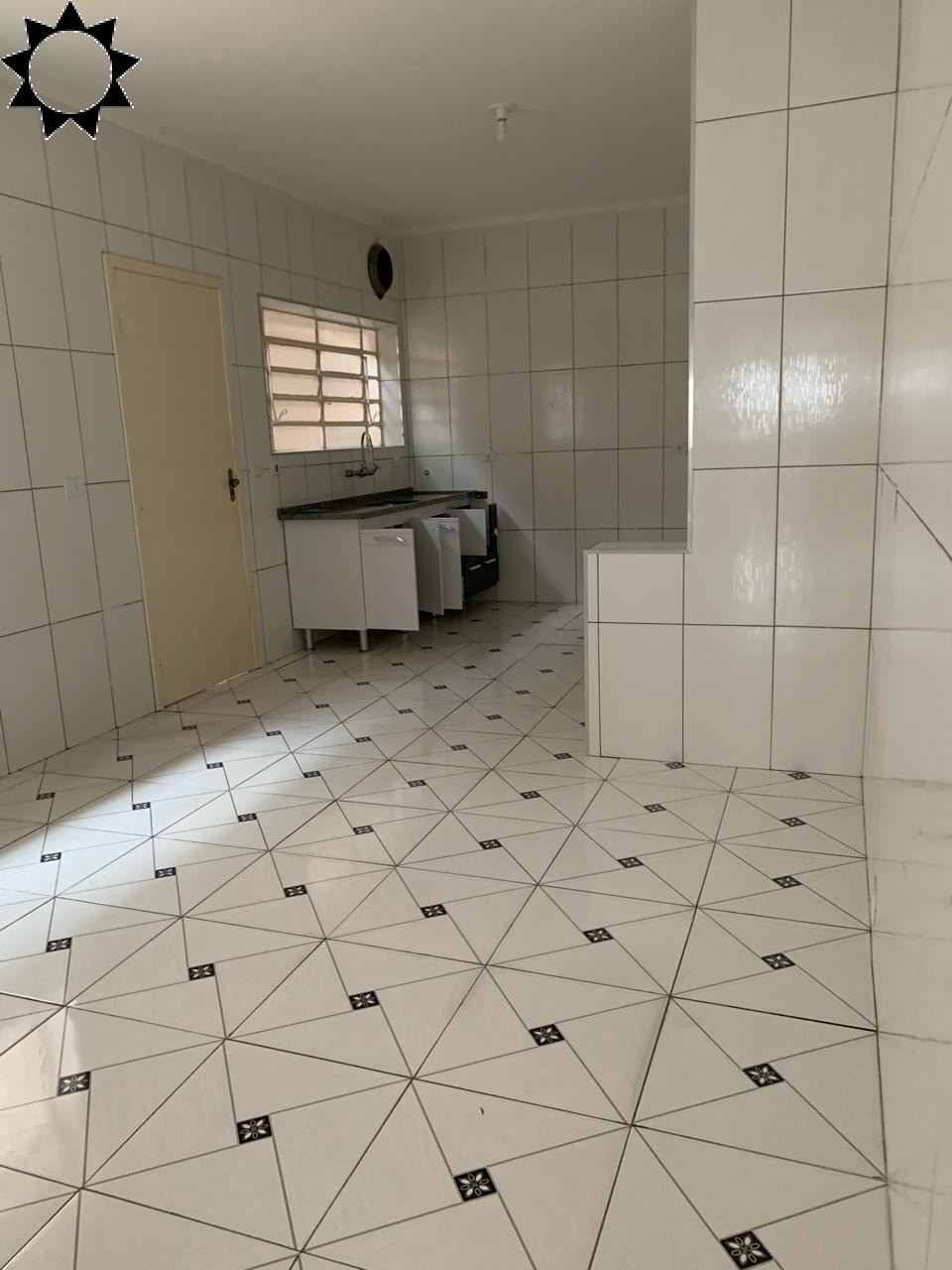 Casa à venda e aluguel com 3 quartos, 180m² - Foto 17