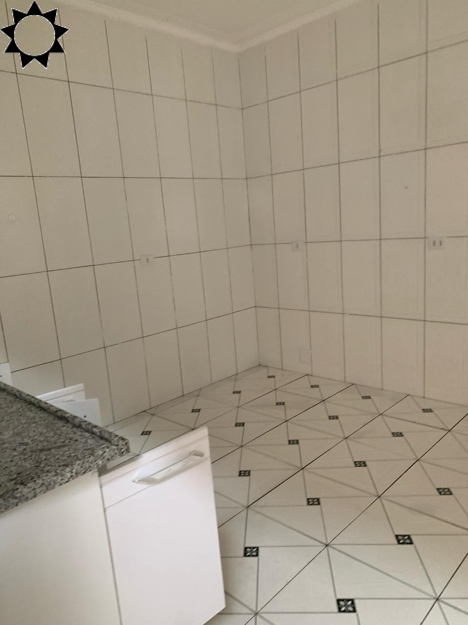 Casa à venda e aluguel com 3 quartos, 180m² - Foto 11