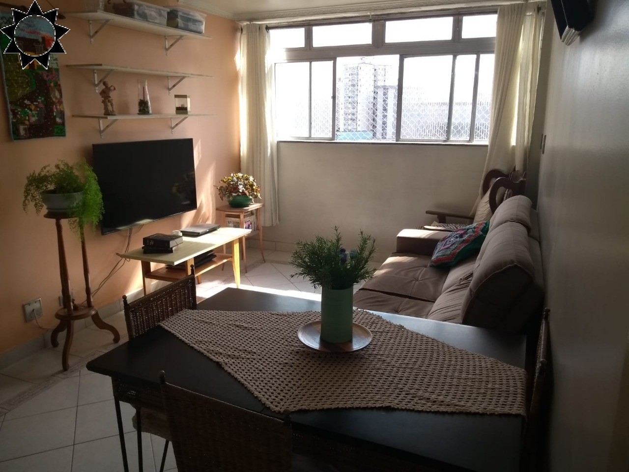 Apartamento à venda com 2 quartos, 74m² - Foto 1