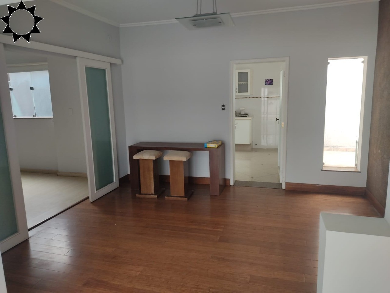 Apartamento à venda e aluguel com 3 quartos, 180m² - Foto 1