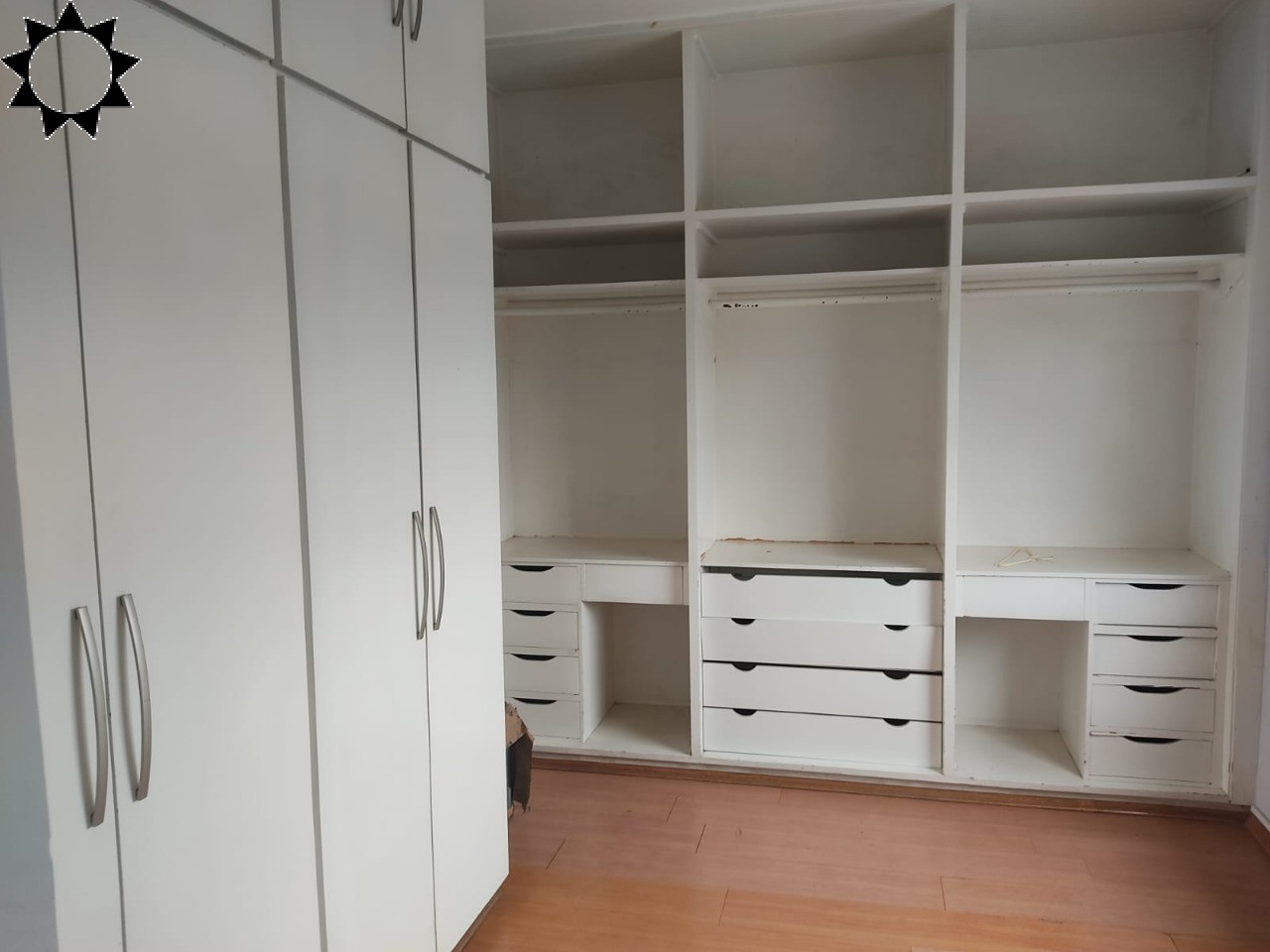 Apartamento à venda e aluguel com 3 quartos, 180m² - Foto 9