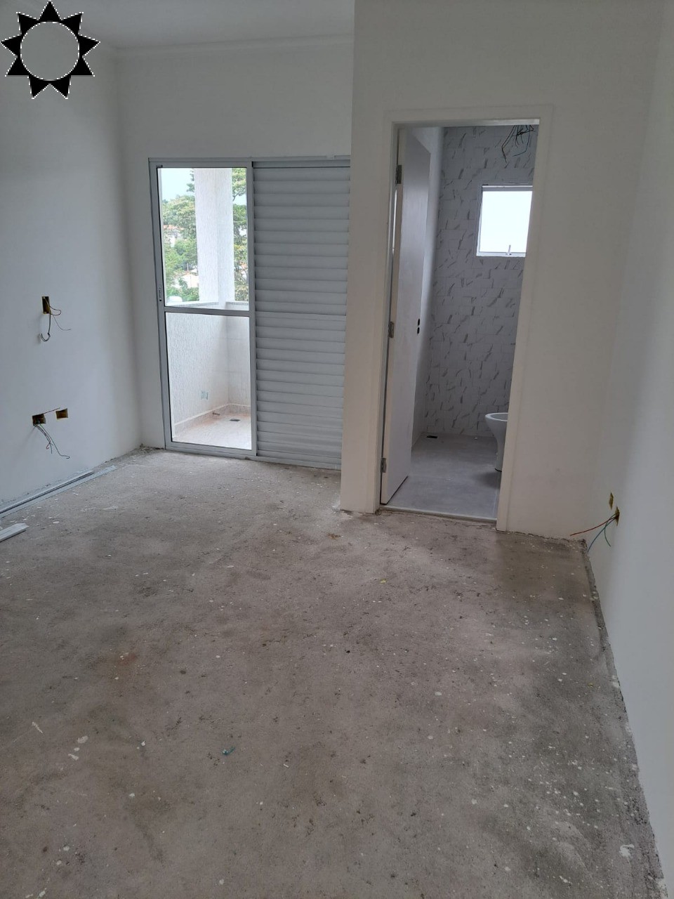 Casa à venda com 3 quartos, 160m² - Foto 4