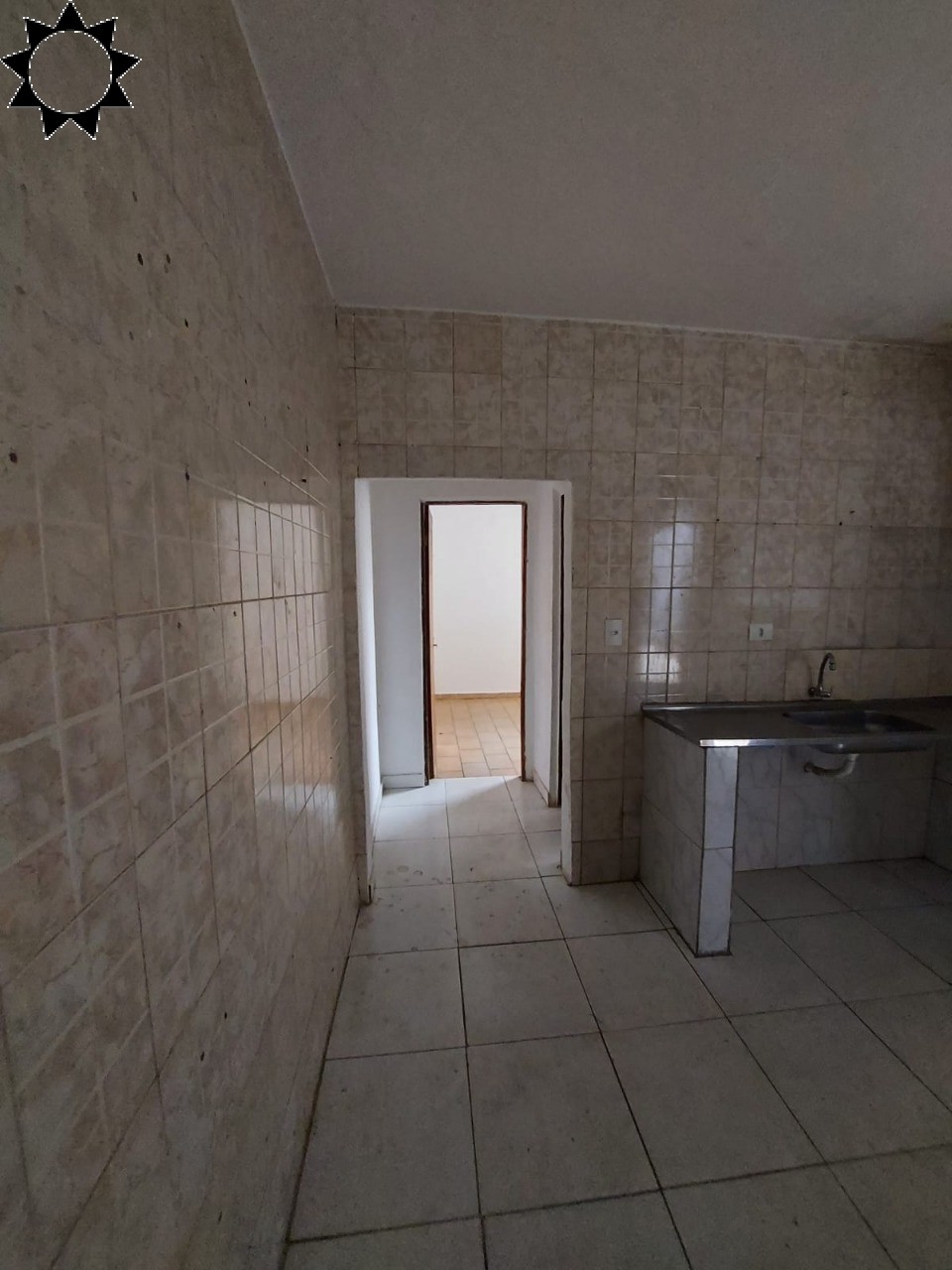 Casa à venda com 2 quartos, 150m² - Foto 5