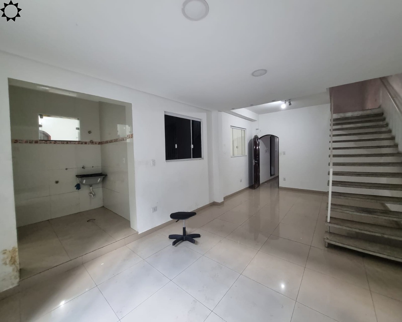 Prédio Inteiro para alugar com 1 quarto, 350m² - Foto 18