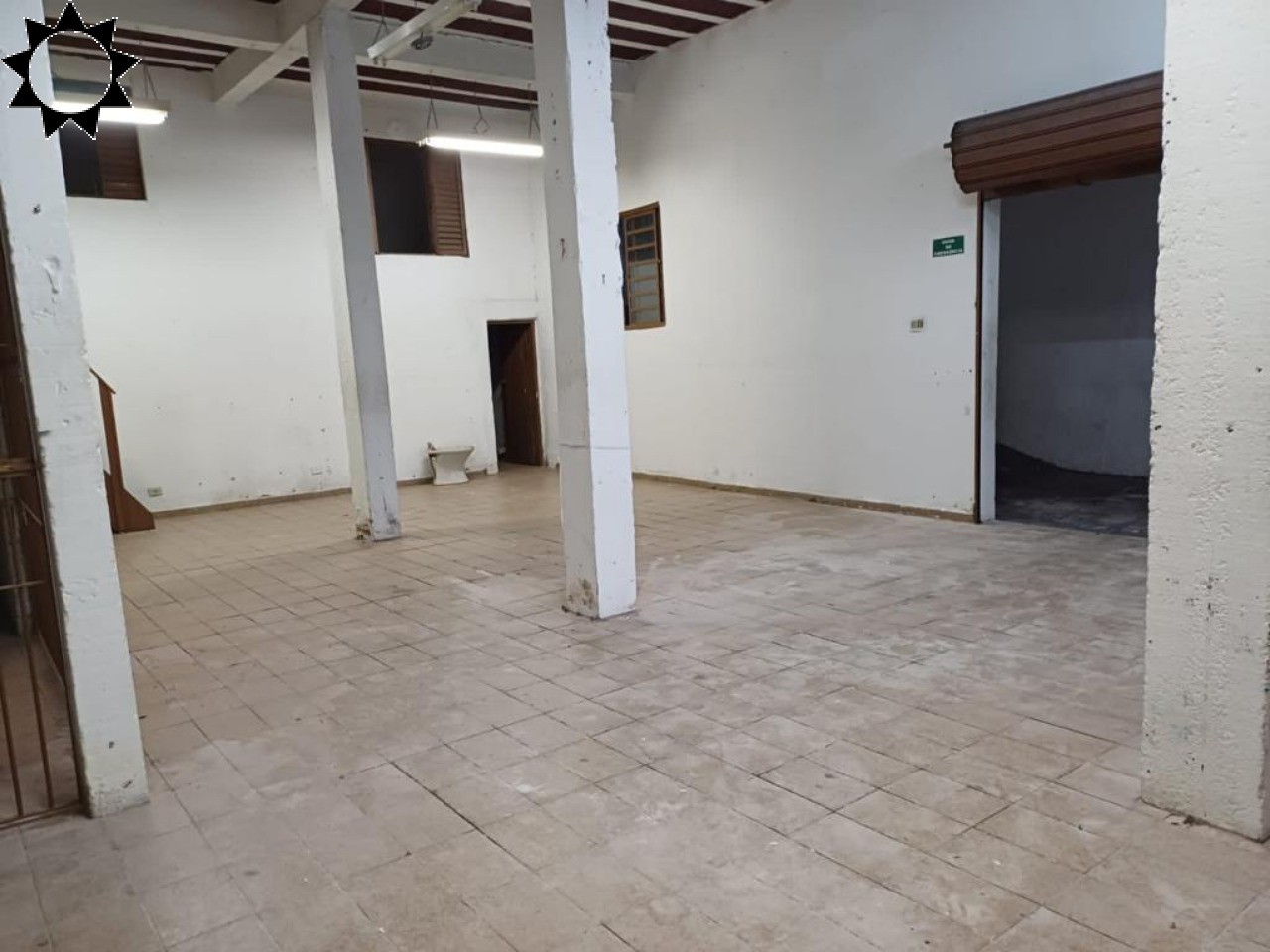 Prédio Inteiro para alugar com 1 quarto, 550m² - Foto 6